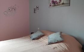 chambre d'hôte à 15 minutes de la gare dans appartement
